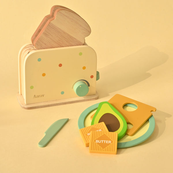 Wooden Toy Set | Roasty Toasty