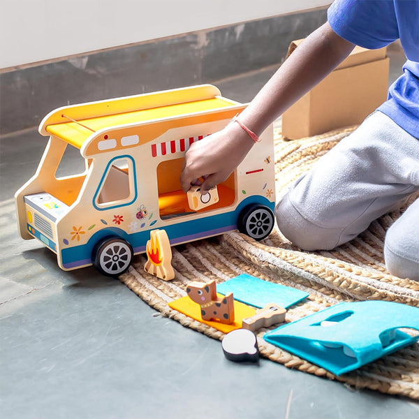 Wooden Toy Set | Little Camper