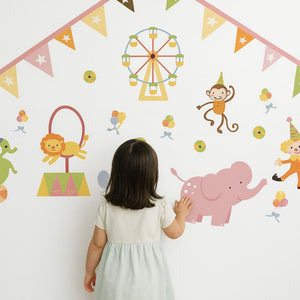 Featured Wall Décor